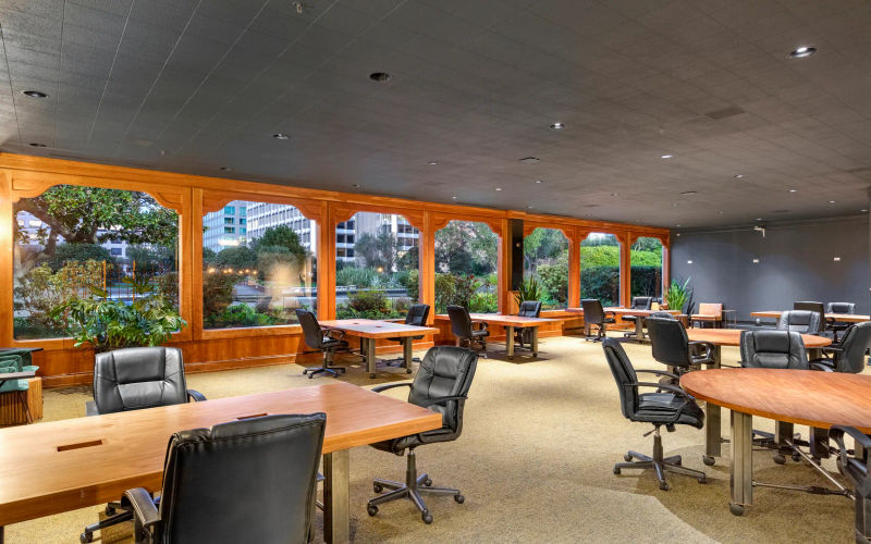 344 20th St, Oakland, 22 DESKS 344 20th St, Oakland Image 1