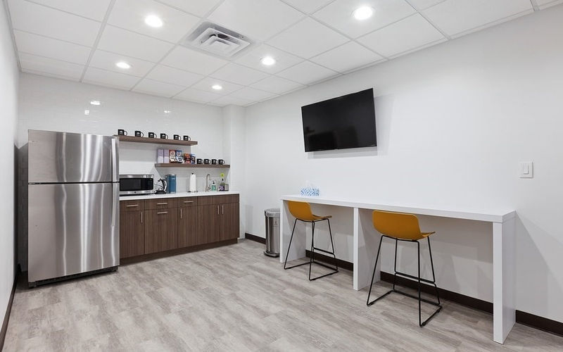 1 Old County Road, Long Island Image 7