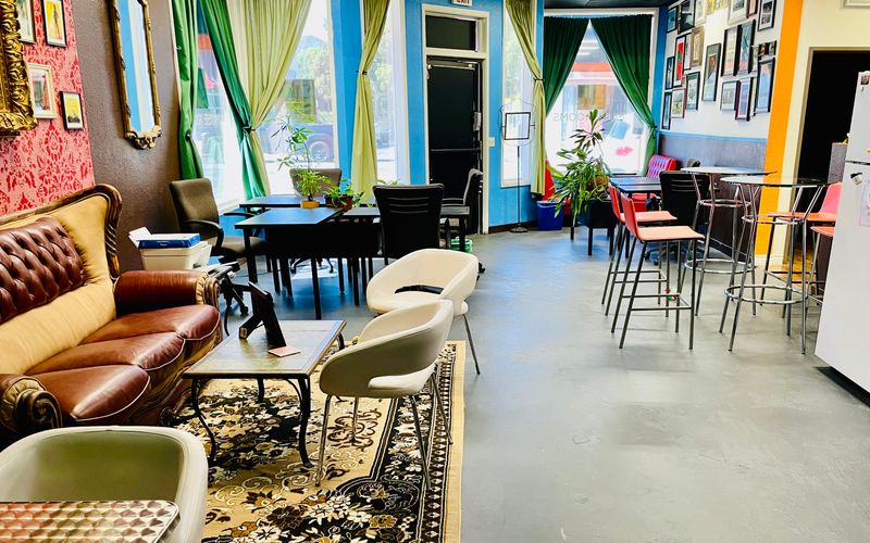 826 South Victory Blvd, Burbank Image 16