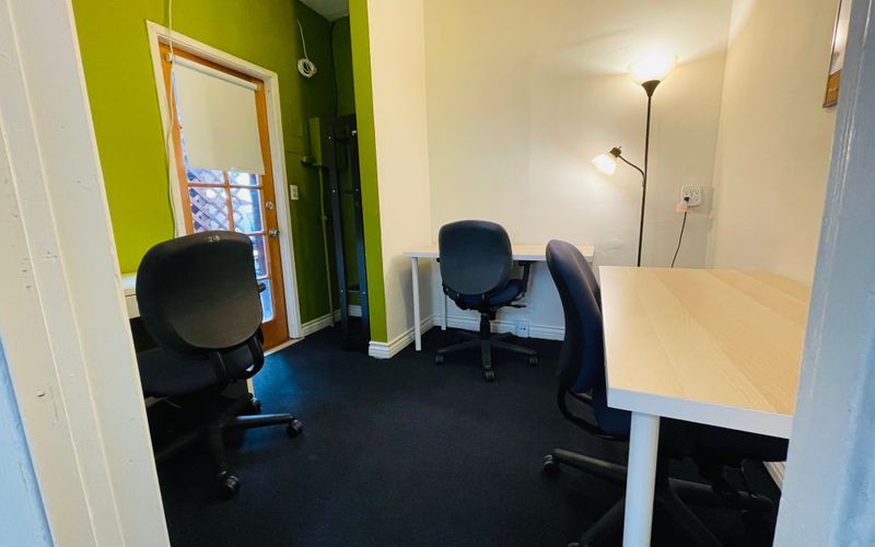 826 South Victory Blvd, Burbank Image 4