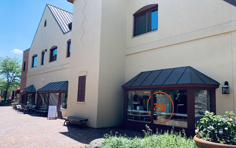 25 N River Ln, Geneva Image 8