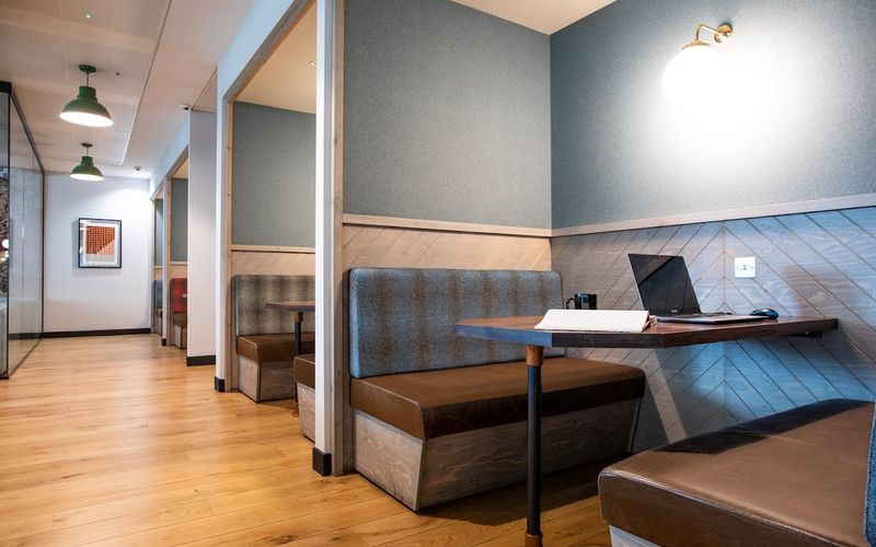 2 Leman Street, Greater London Image 6