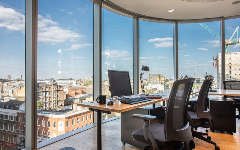 2 Leman Street, Greater London Image 2