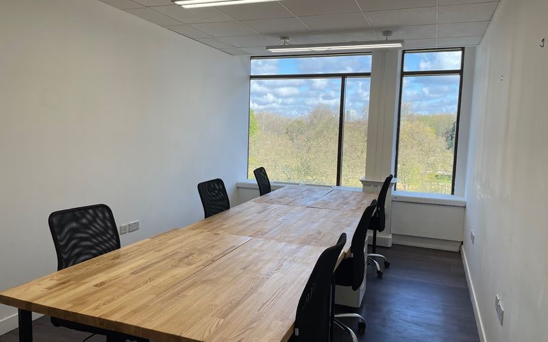 21 Knightsbridge, Belgravia Image 3