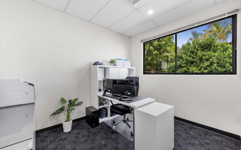 45 Commercial Drive, Shailer Park Image 1
