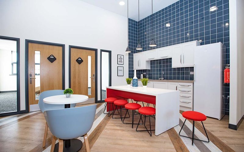 2-8 Airfield Way, Christchurch Image 4