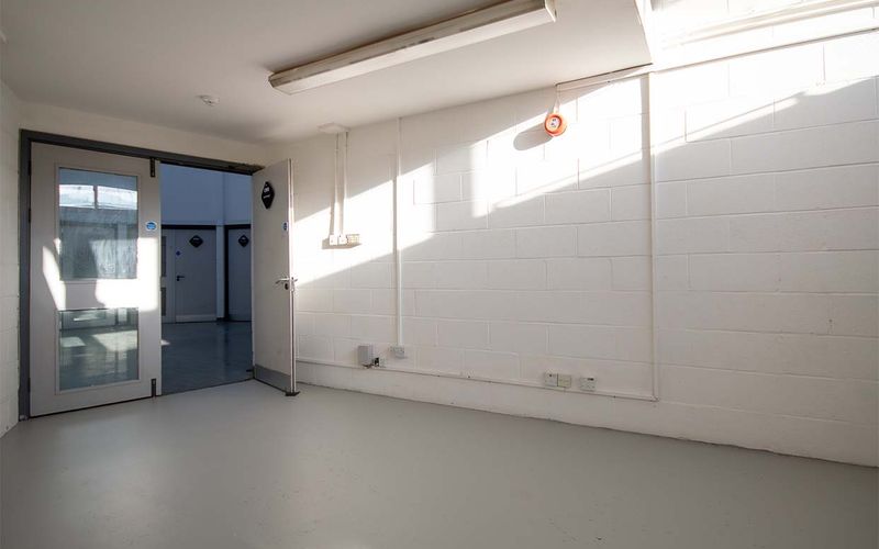 2-8 Airfield Way, Christchurch Image 6