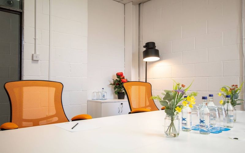 Hawksworth Southmead Industrial Park, Oxon Image 6