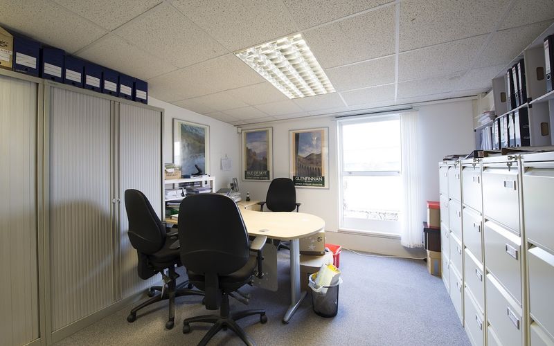 Hawksworth Southmead Industrial Park, Oxon Image 2