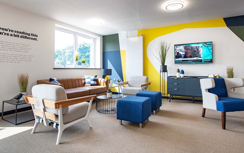 4300 Parkway, Hampshire Image 4