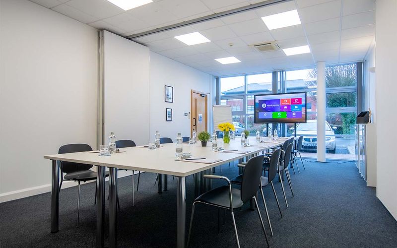 Corinium Avenue, Gloucester Image 11