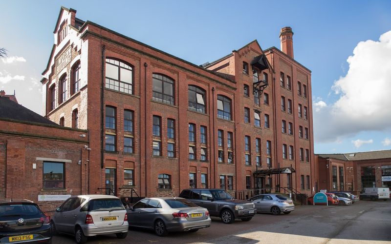 380 Chester Road, Manchester Image 8