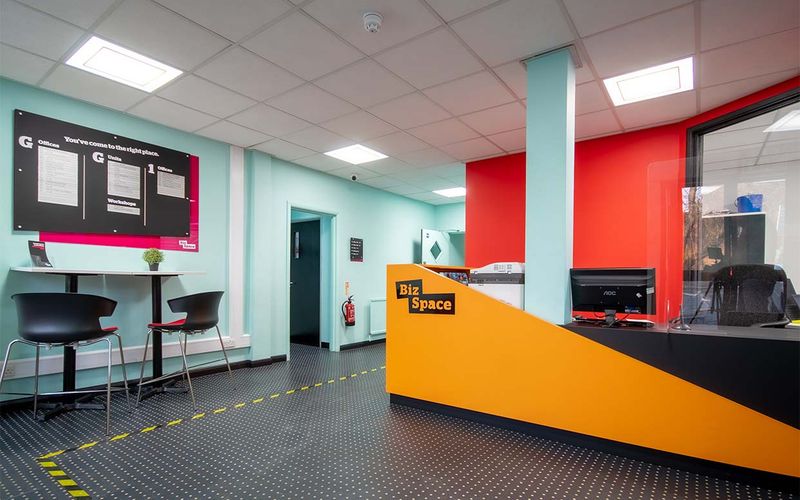 4-6 Wadsworth Road, Middelsex Image 1