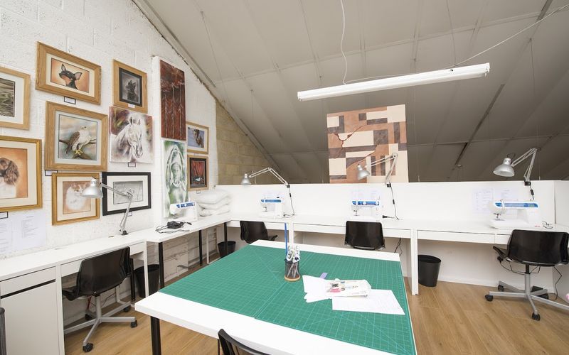 Cheney Manor Rd, Wiltshire Image 6