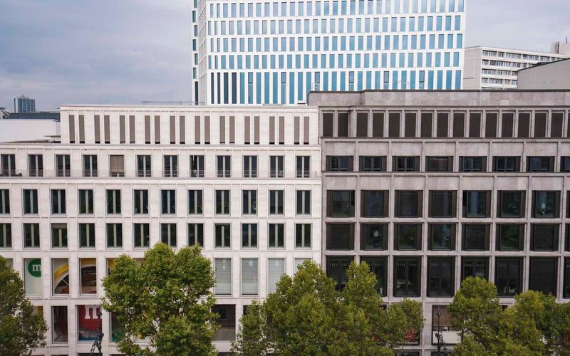 14 Kurfürstendamm, Berlin Image 21