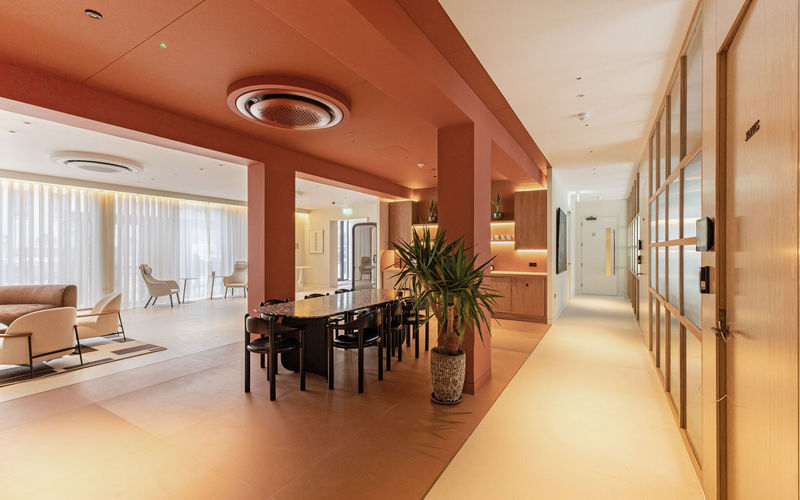 192 Vauxhall Bridge Road, London Image 1
