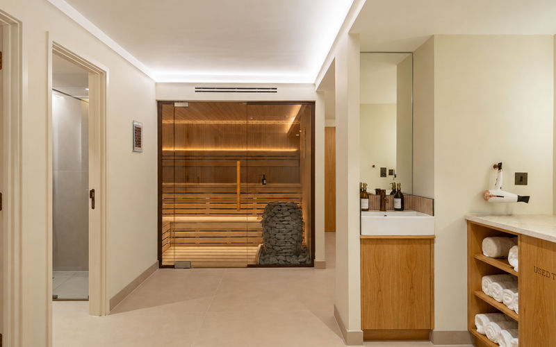 192 Vauxhall Bridge Road, London Image 1