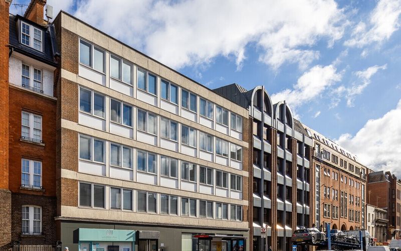 192 Vauxhall Bridge Road, London Image 1