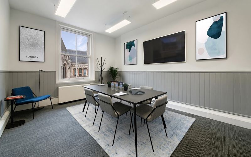 217-218 The Strand, Temple Image 2