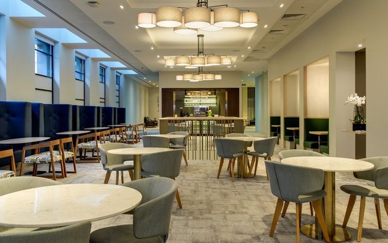 8 ST James’s Square, London Image 2