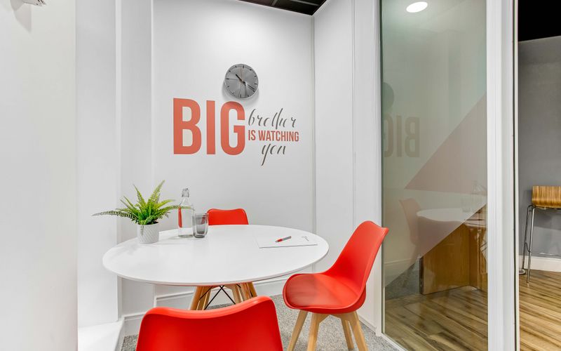 72 Paris Street, Devon Image 1