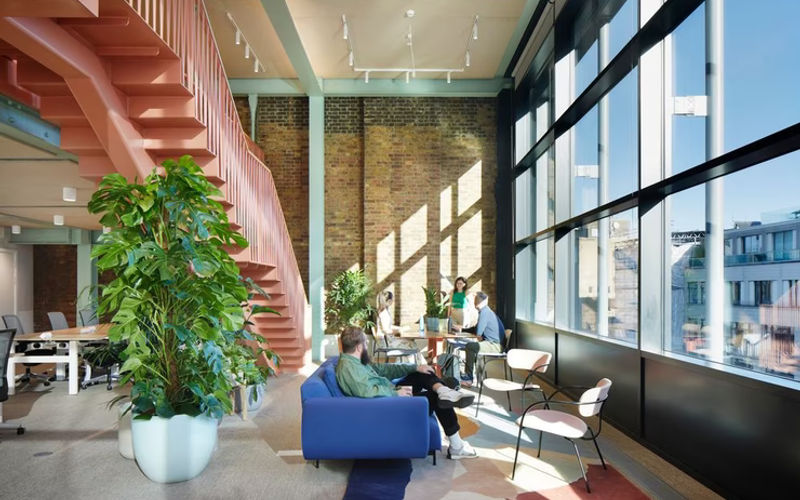 High Street, Shoreditch Image 11