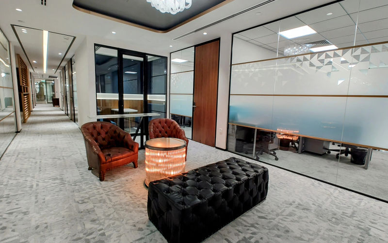 Sheikh Zayed Road, Dubai Image 8