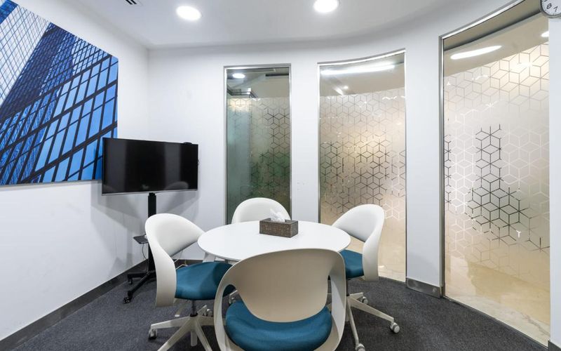 Sheikh Zayed Road, Dubai Image 2