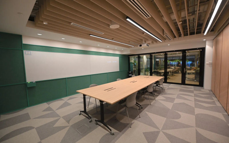 176 Orchard Road, Singapore Image 5