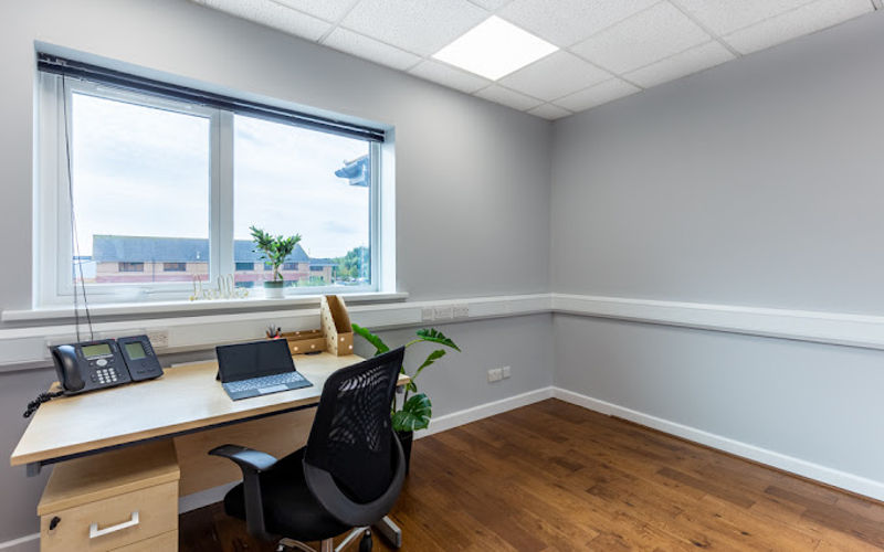 Chequers Close, Malvern Image 9