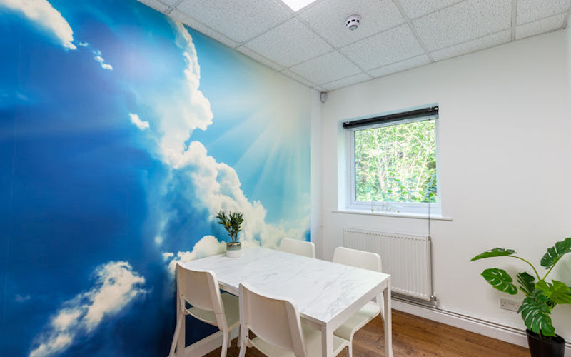 Chequers Close, Malvern Image 3