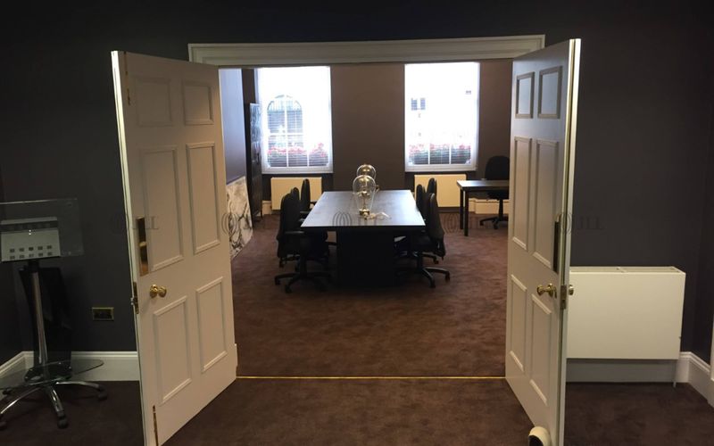 10 Fitzroy Square, London Image 6