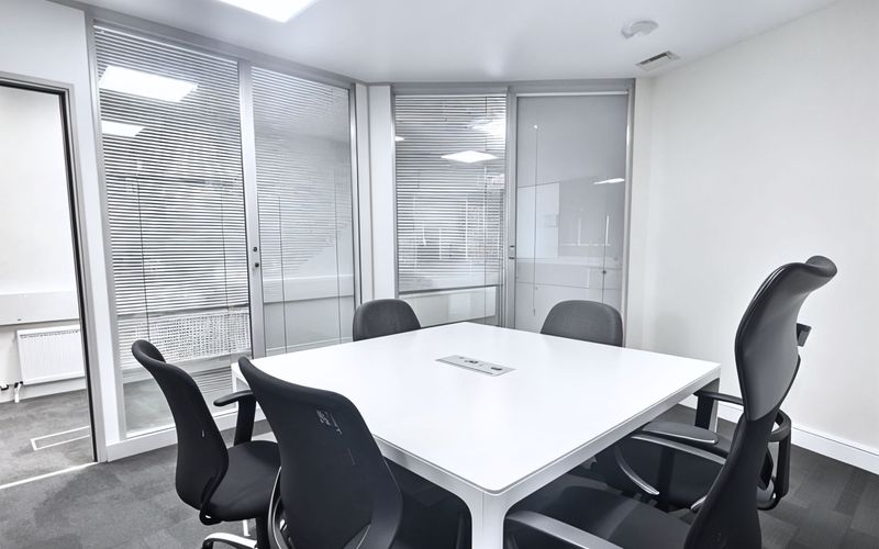 25-27 Castle Gate, Nottingham Image 4