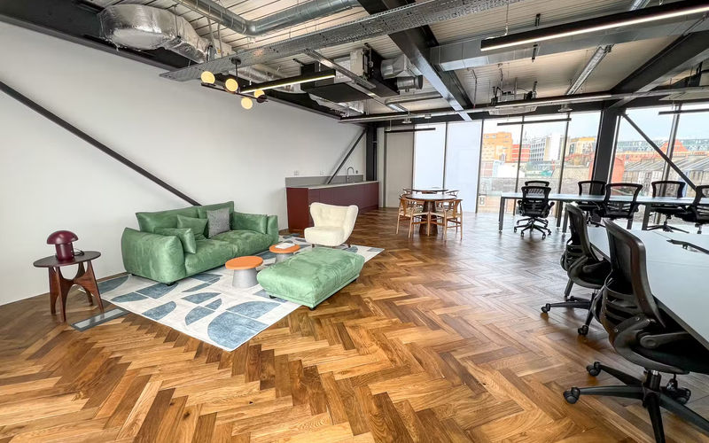 25 Settles Street, Greater London Image 1