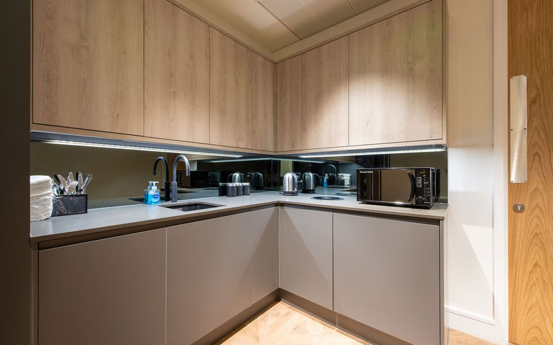 70 Pall Mall, St James's Image 3