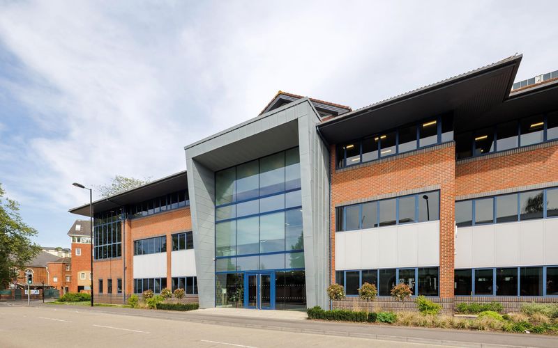 19 Threefield Lane, Southampton Image 16