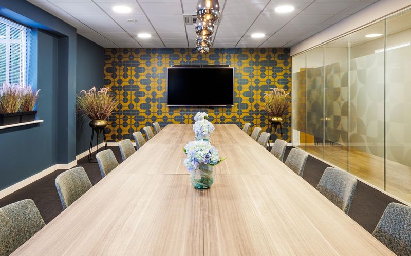 19 Threefield Lane, Southampton Image 2