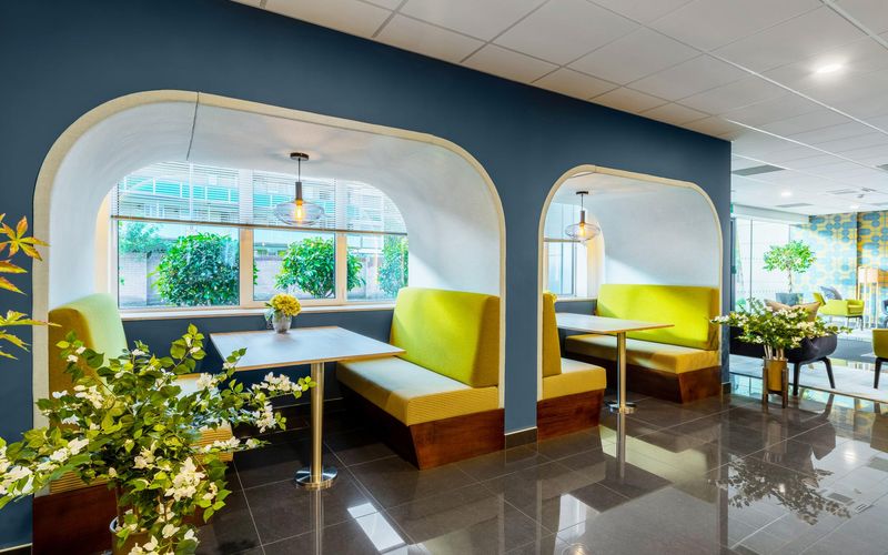 19 Threefield Lane, Southampton Image 1