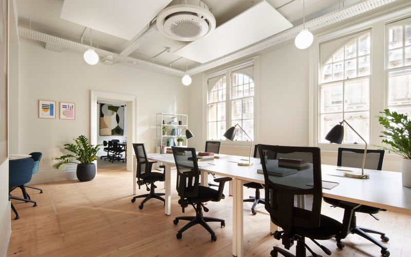 1 Temple Avenue, London Image 1