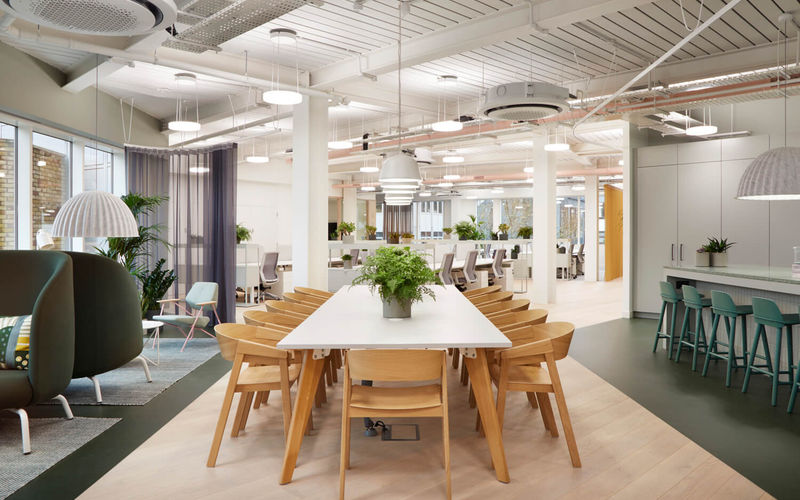 27 Goswell Road, Barbican Image 6