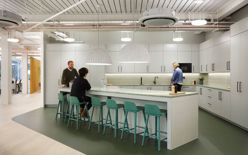 27 Goswell Road, Barbican Image 5