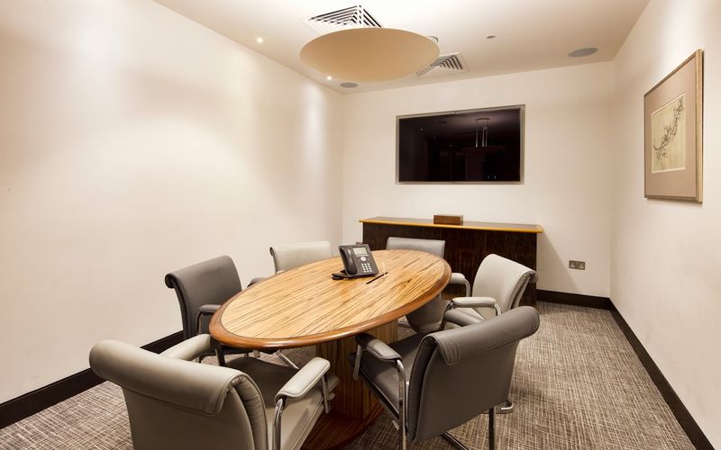 80 Coleman Street, London Image 9