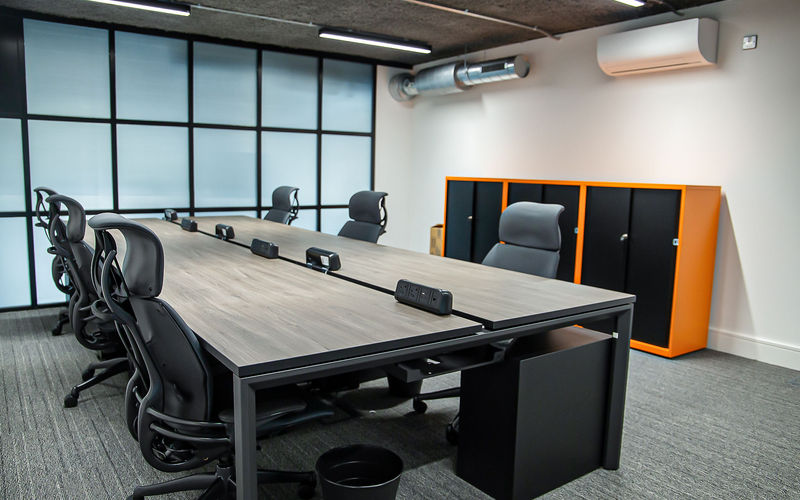 6 Watergate Walk, London Image 1