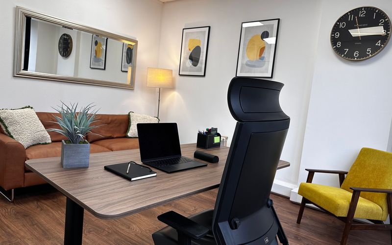 5 St Johns Lane, London Image 5