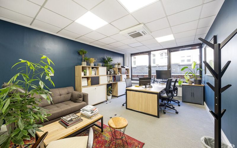 5 St Johns Lane, London Image 8