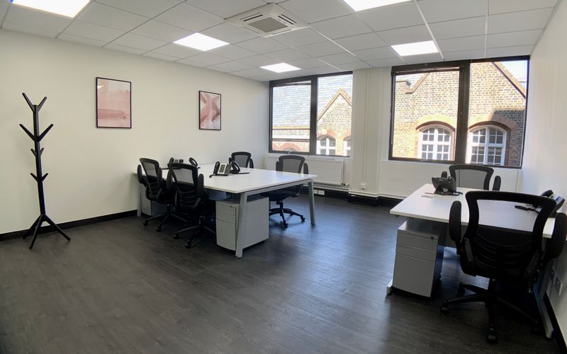 5 St Johns Lane, London Image 3