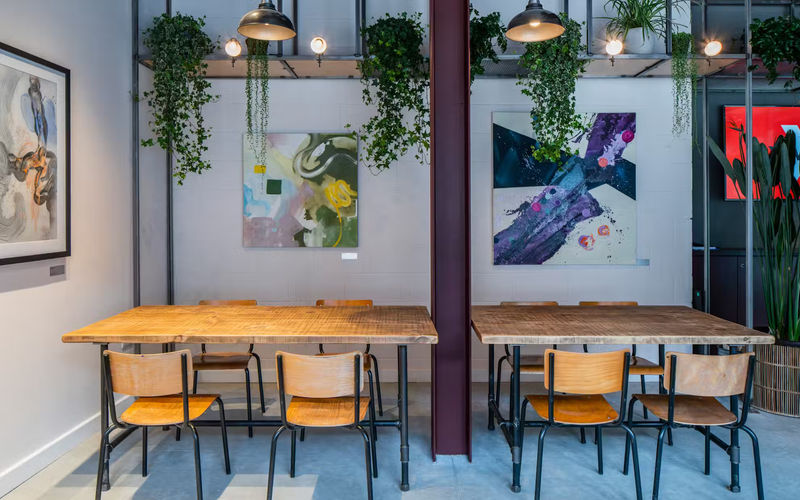 20-30 Whitechapel Road, Whitechapel Image 3