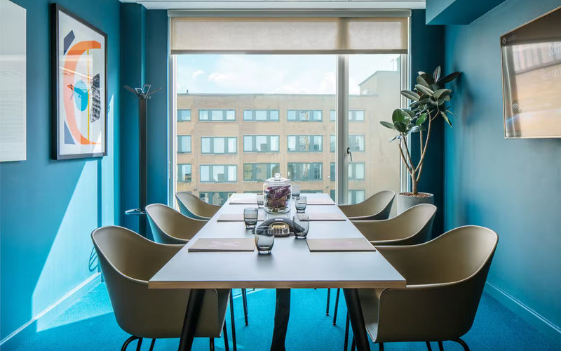 20-30 Whitechapel Road, Whitechapel Image 6