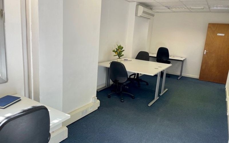 179-181 Lower Richmond Road, Richmond Image 4