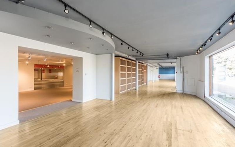 Terminus Road, Chichester Image 1